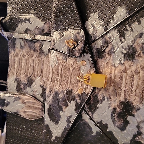 Galian Women's Snakeskin Tote Bag, Structured, XL Tote, EUC - Picture 6 of 6